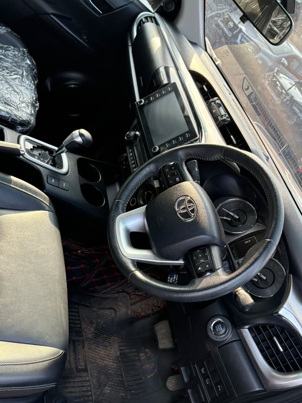 2020 Toyota Hilux Revo 4×4 — photo 5