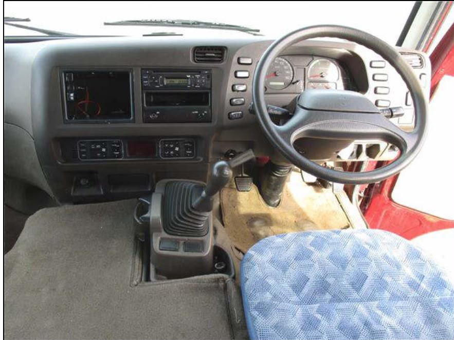 2016 Mitsubishi Rosa Bus — photo 5