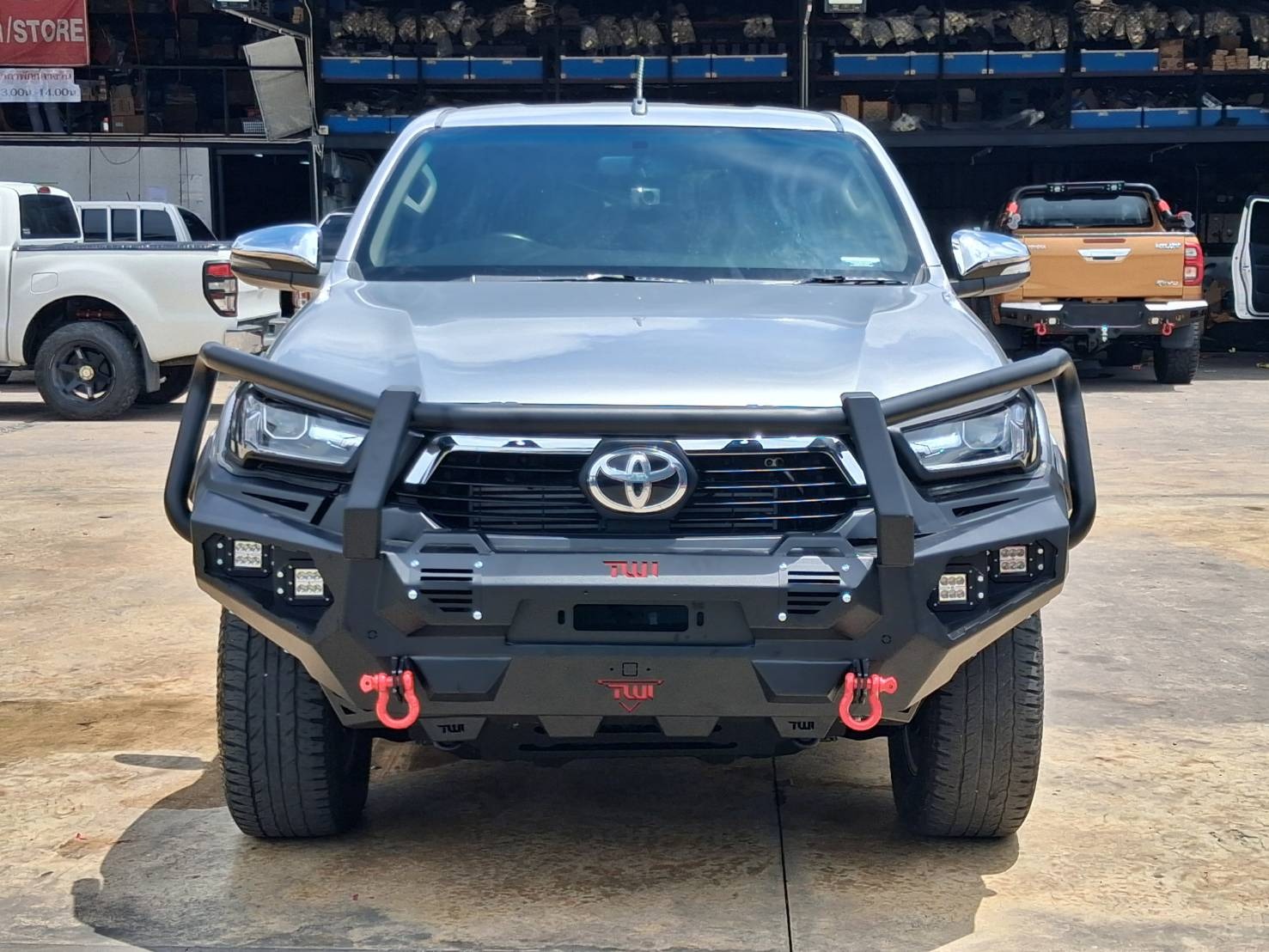 2019 Toyota Toyota Hilux Revo — photo 14