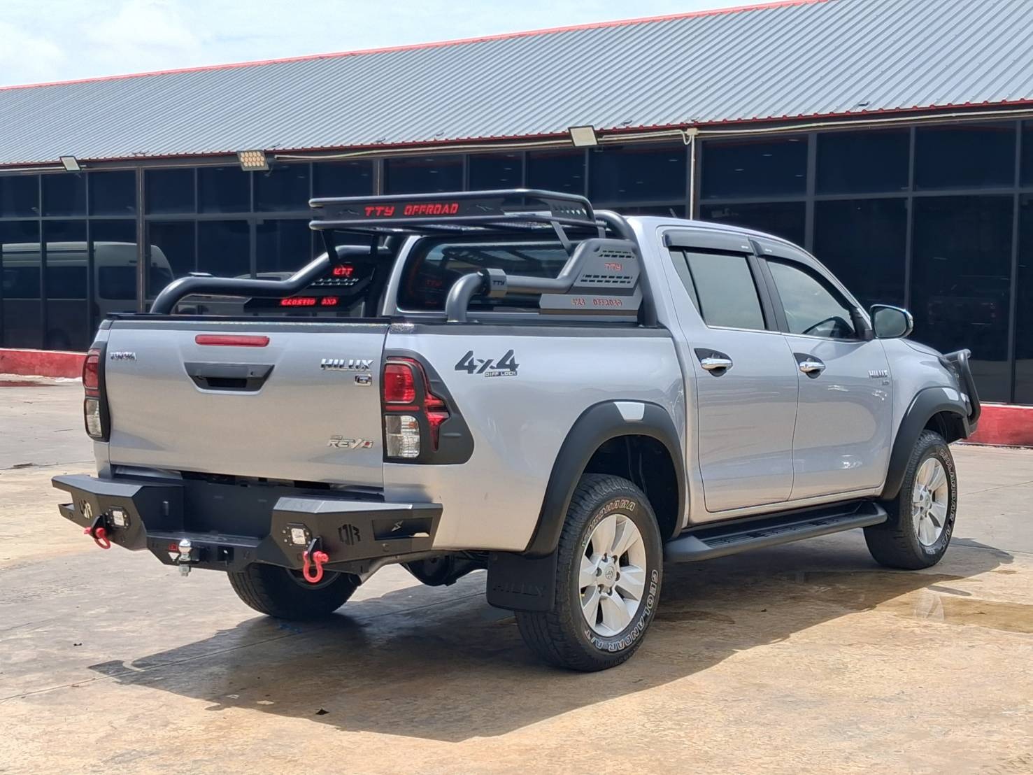 2019 Toyota Toyota Hilux Revo — photo 4