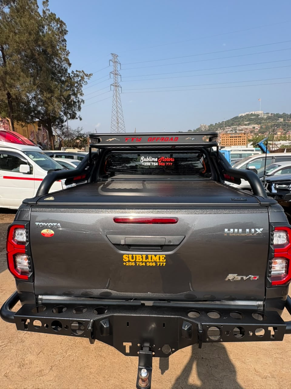 2023 Toyota Hilux Revo Rocco — photo 9
