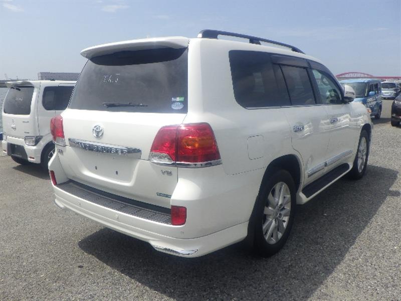 2013 Toyota Land Cruiser Prado — photo 7
