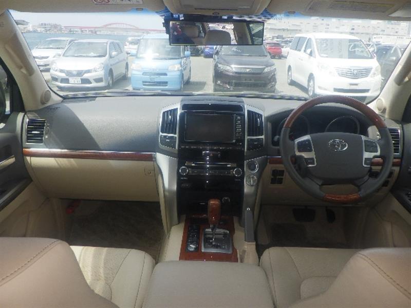 2013 Toyota Land Cruiser Prado — photo 2